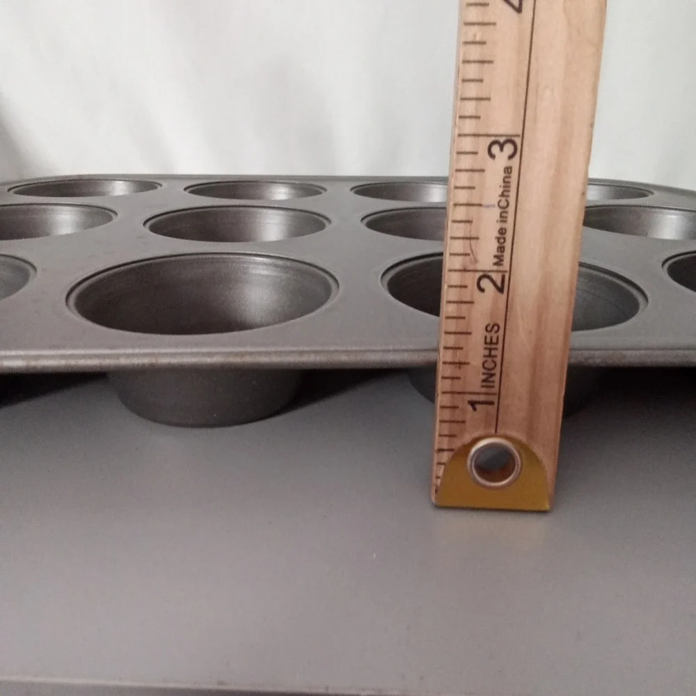 Dark Gray Nonstick 12 Cup Muffin Pan Cupcake Baking Tin 15.5 x 11 Inch